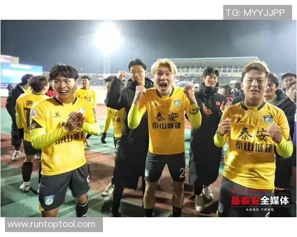 手球吗？曼城进球前努里手臂碰到皮球，裁判态度坚决+VAR未介入